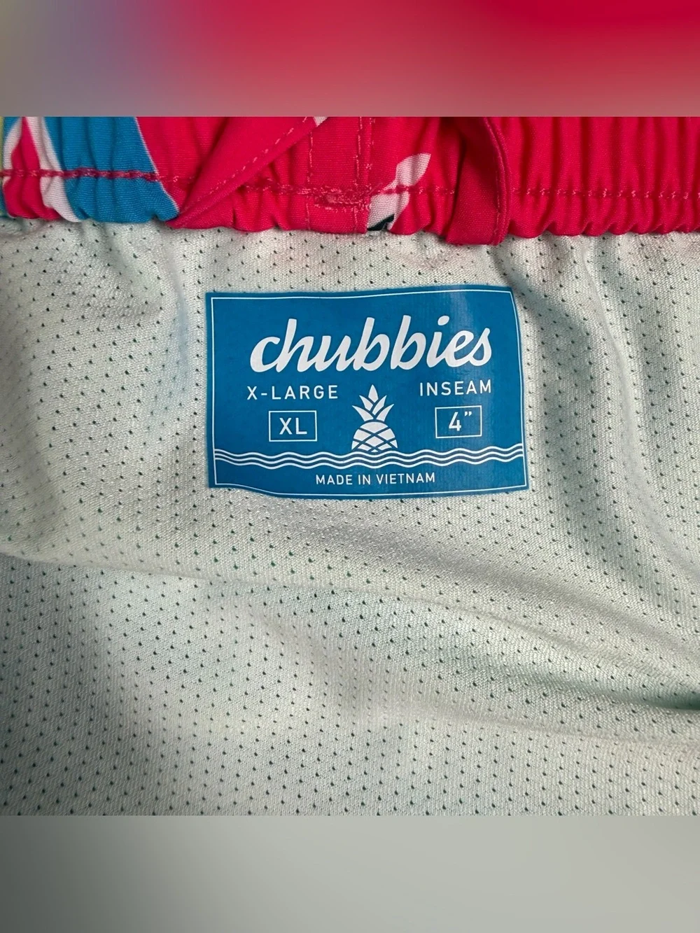 Chubbies Mens Red Tropical Floral Palm Leaf Swim Trunks XL 4” Inseam Lined